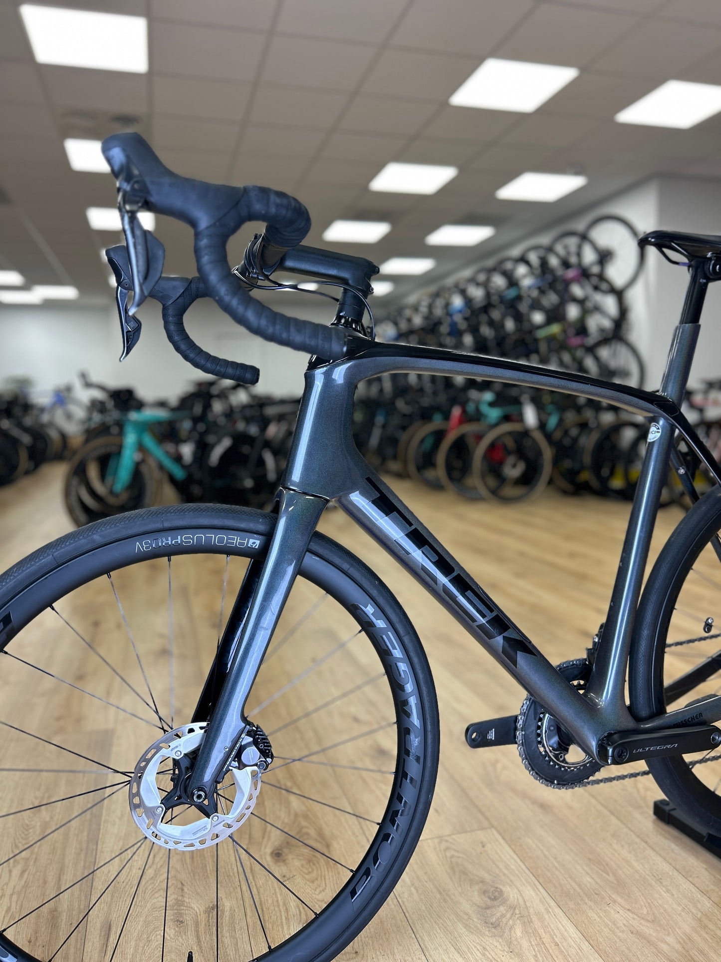 Trek Domane SL7 Di2 Carbon Racefiets