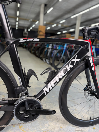 Eddy Merckx 525 AXS Carbon Racefiets