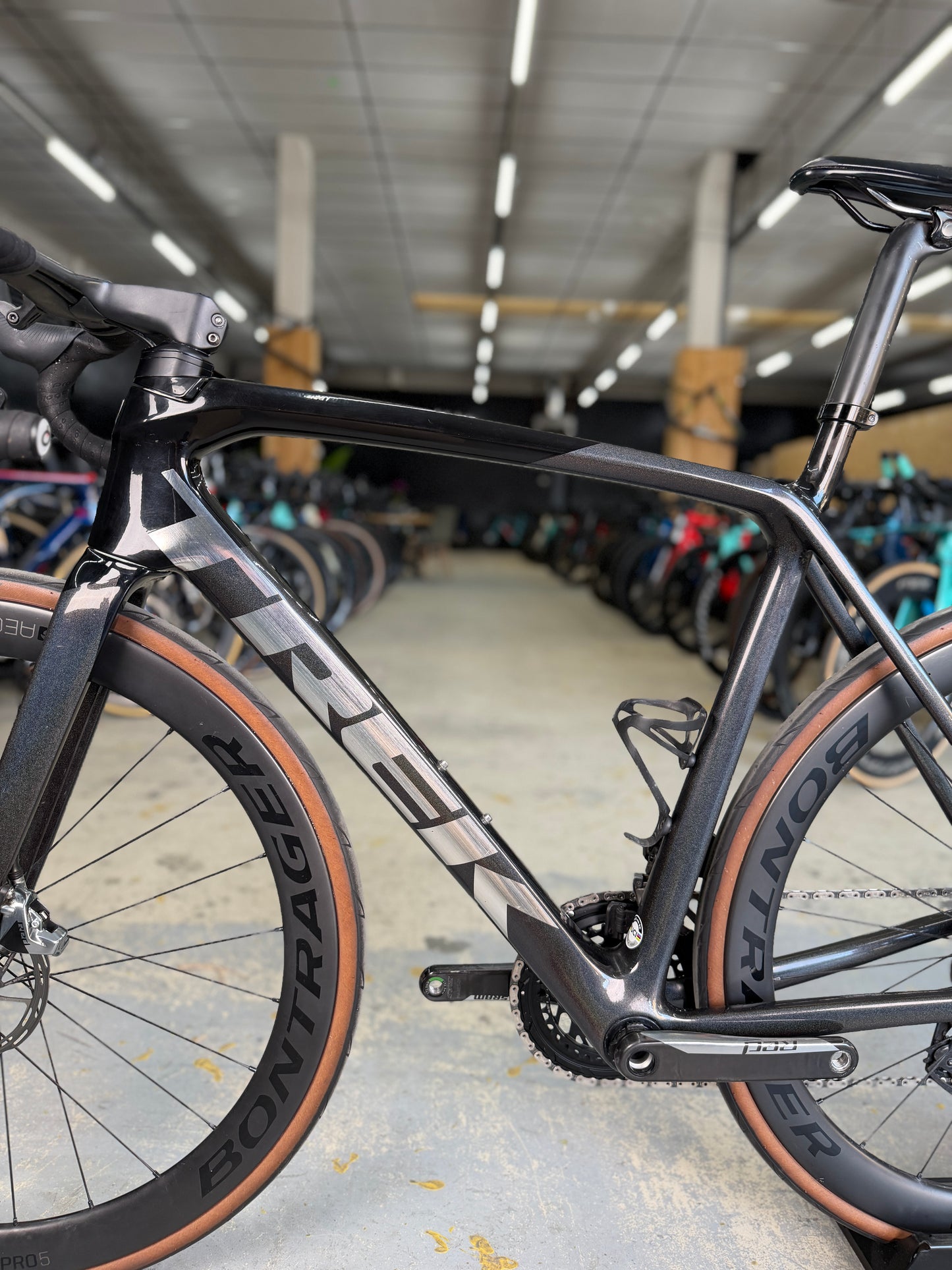 Trek Emonda SLR eTap Red Carbon Racefiets