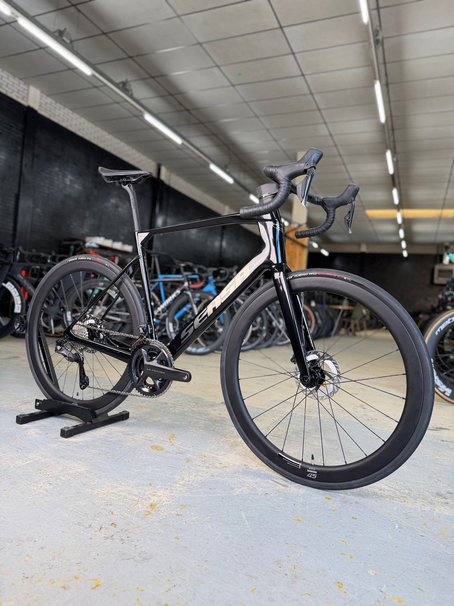 NIEUW Sensa Giulia GF Di2 Carbon Racefiets