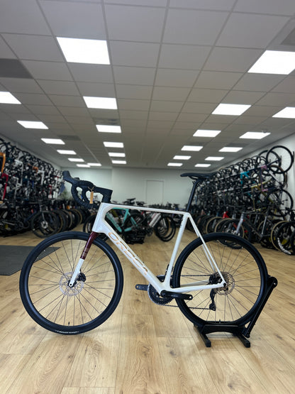 0km Showroom Model Orbea Orca M30iTEAM Di2 Carbon Racefiets