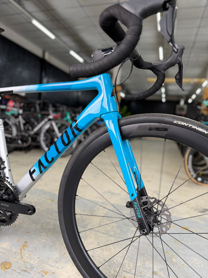 NIEUW Factor O2 Di2 Carbon Racefiets