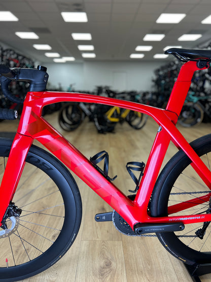 Trek Madone SL7 Di2 Carbon Road Bike