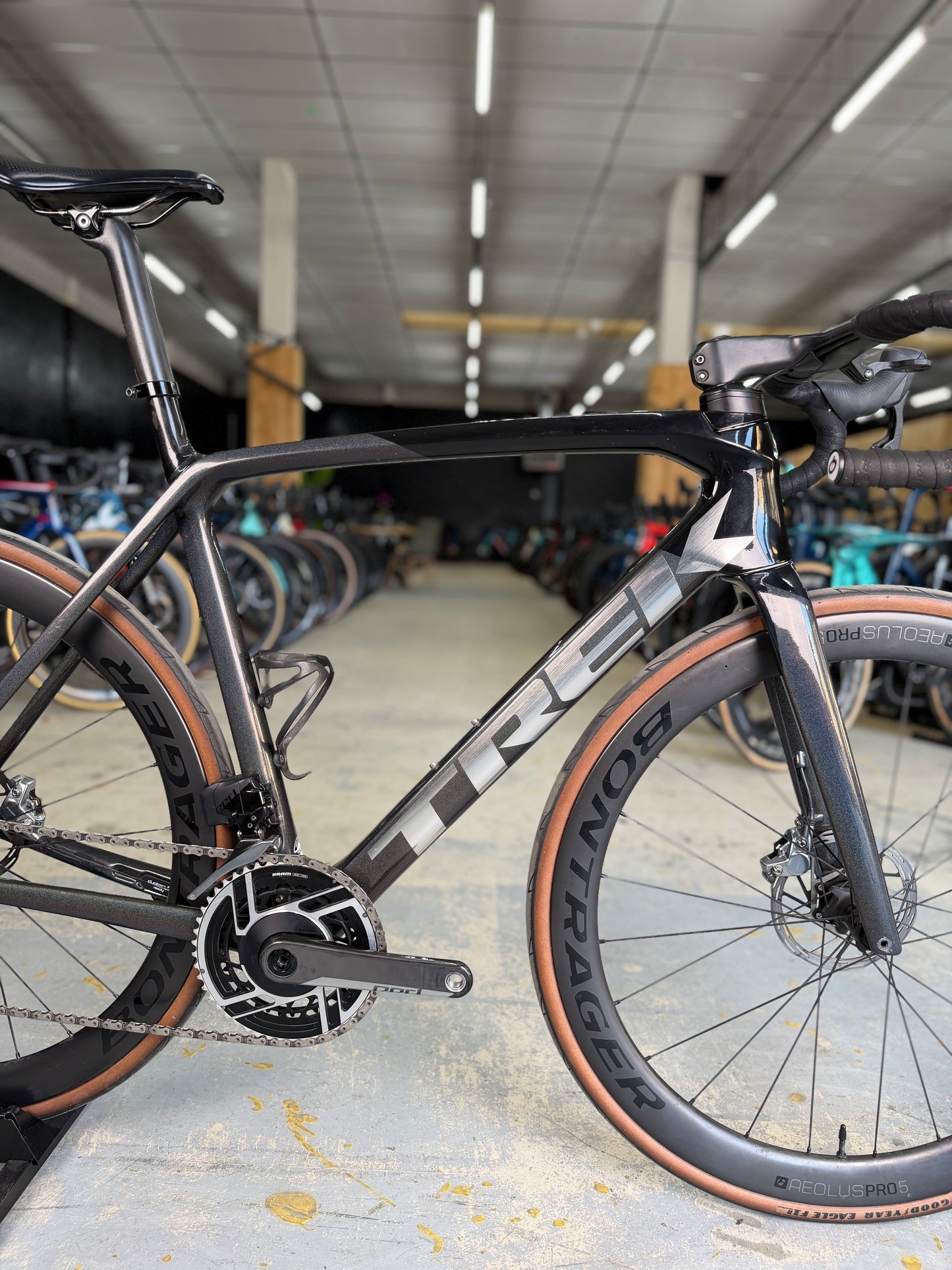 Trek Emonda SLR eTap Red Carbon Racefiets