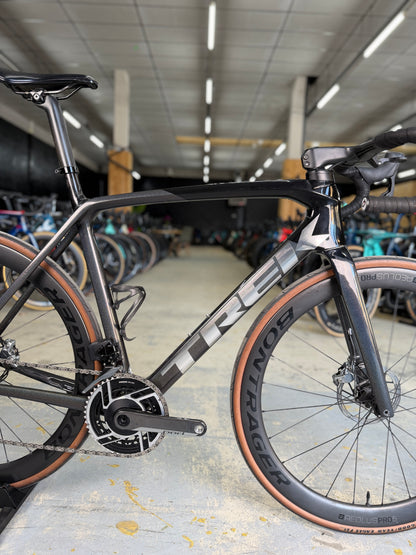 Trek Emonda SLR eTap Red Carbon Racefiets