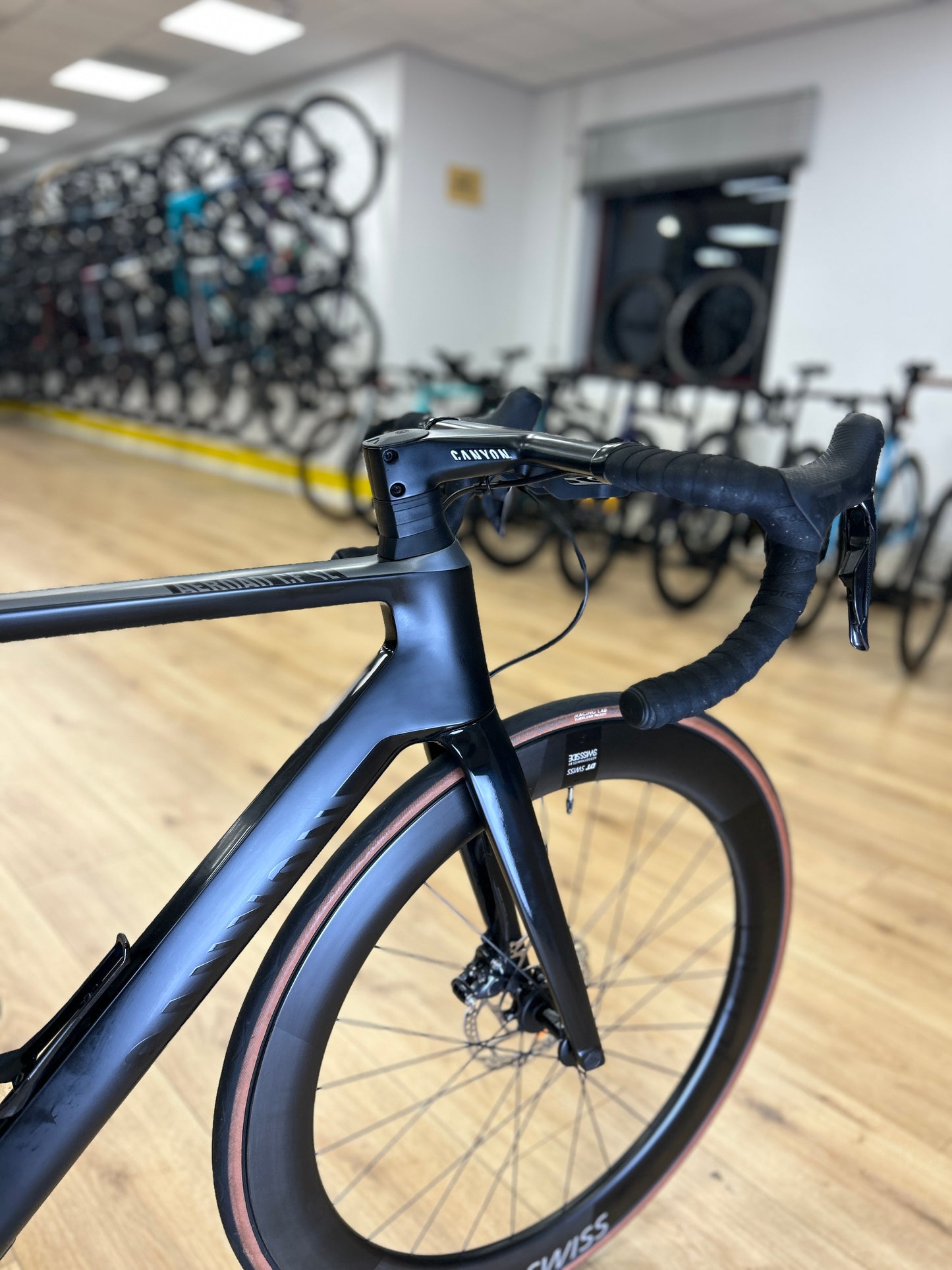 Canyon Aeroad Di2 Carbon Racefiets