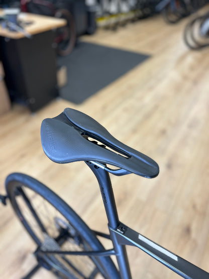 0km Showroom Model Sensa Giulia GF Di2 Carbon Racefiets