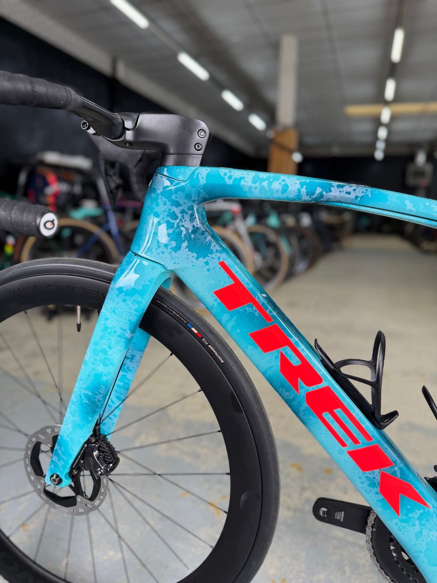 Trek Madone SLR Di2 Carbon Road Bike