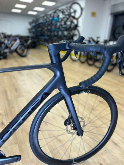 0km Showroom Model Orbea Orca M20i Di2 Carbon Racefiets