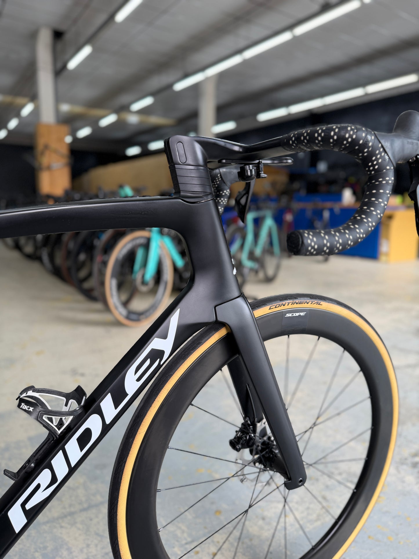 Ridley Noah Di2 Carbon Road Bike