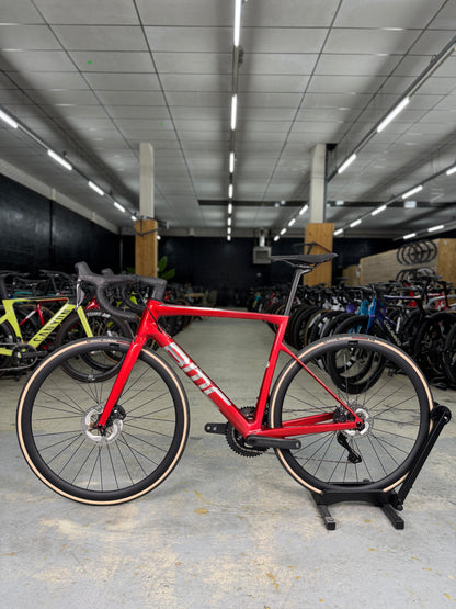 NIEUW BMC Teammachine SLR ONE Di2 Carbon Racefiets
