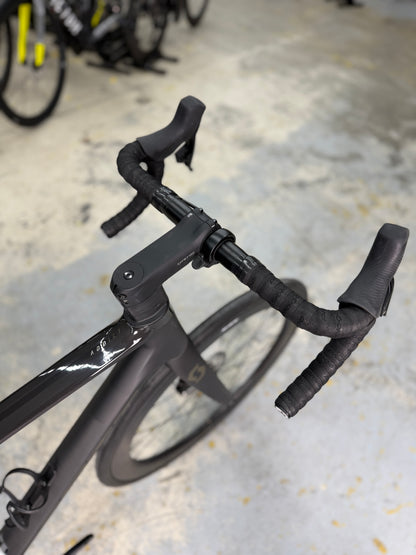 Scott Addict AXS Carbon Road Bike