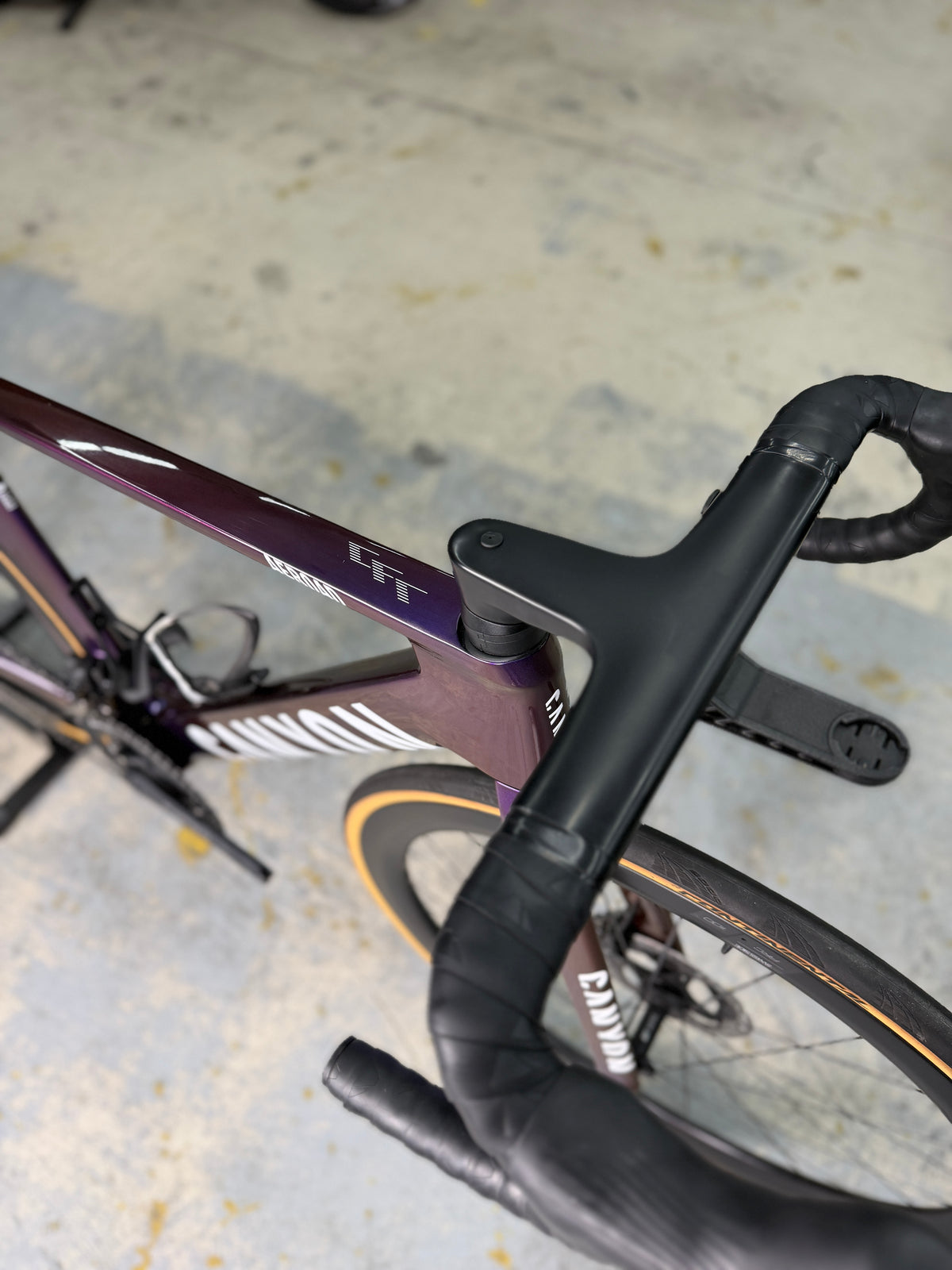 Canyon Aeroad CFR Dura Ace Di2 Carbon Racefiets