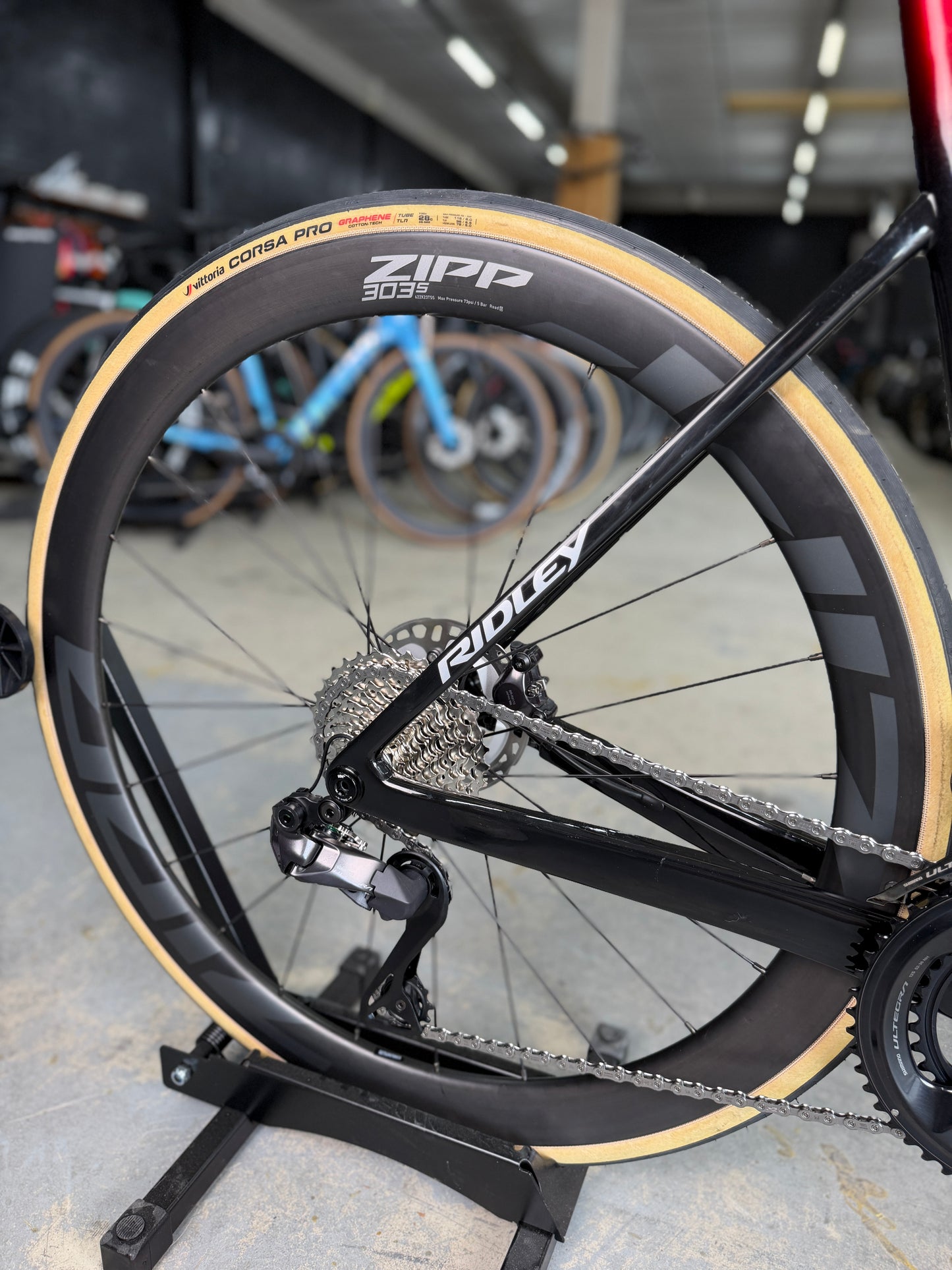 NIEUW Ridley Falcn Di2 Carbon Racefiets