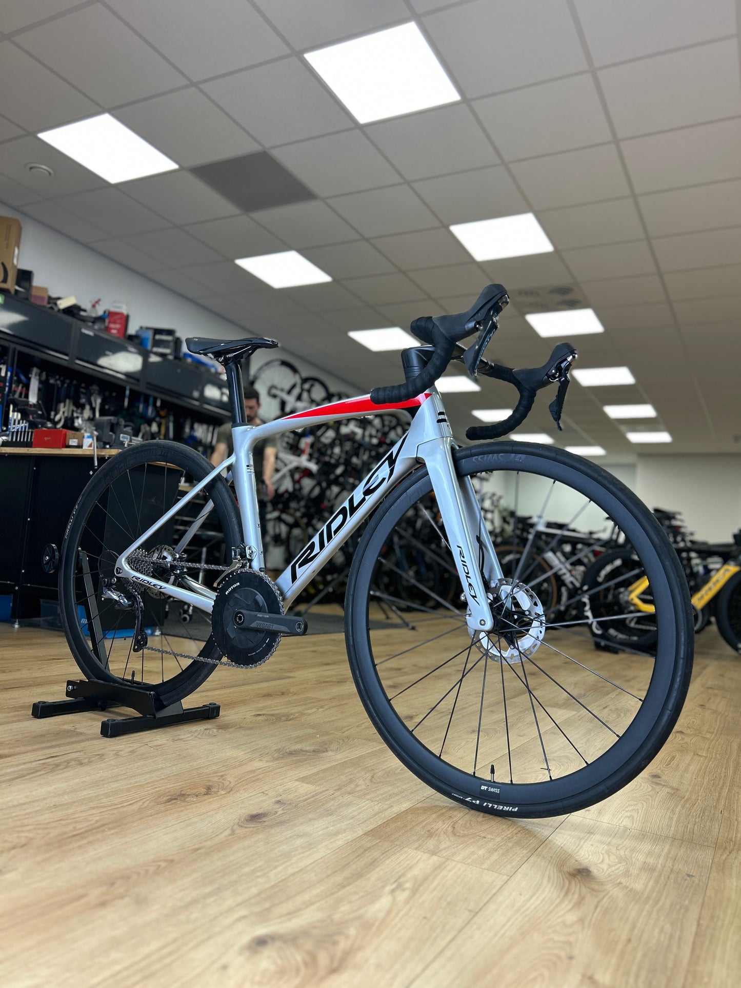 Ridley Noah Disc Carbon Road Bike