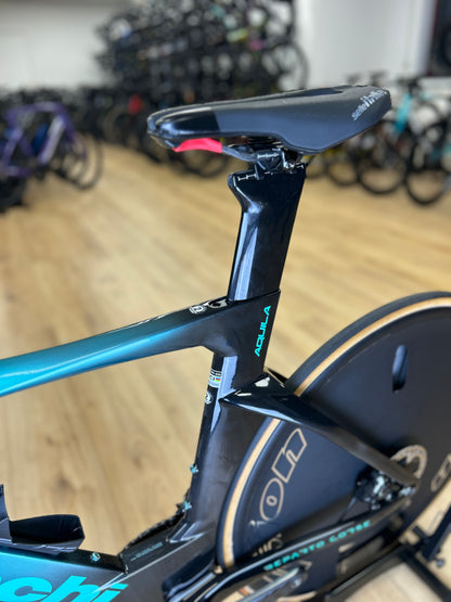 Bianchi Aquila RC Disc Di2 Carbon TT