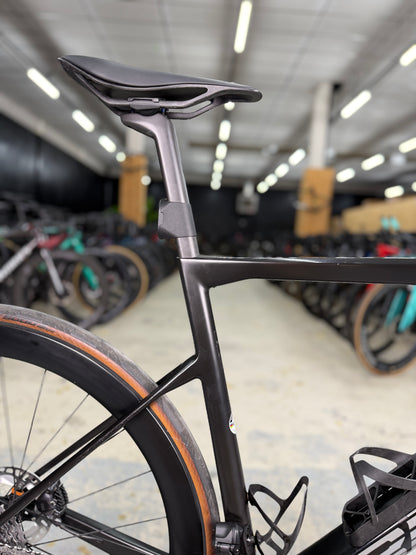 BMC Teammachine SLR 01 Di2 Carbon Road Bike
