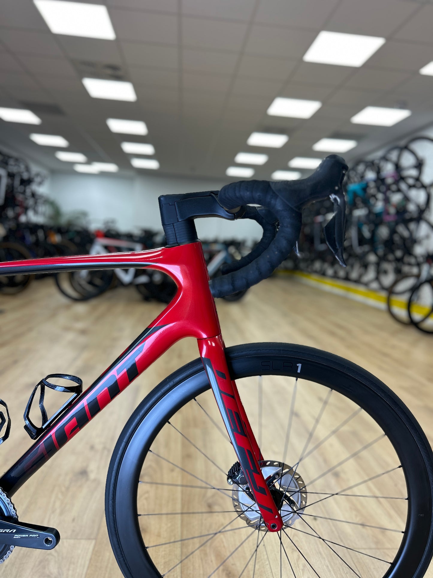 Giant Defy Pro Di2 Carbon Racefiets