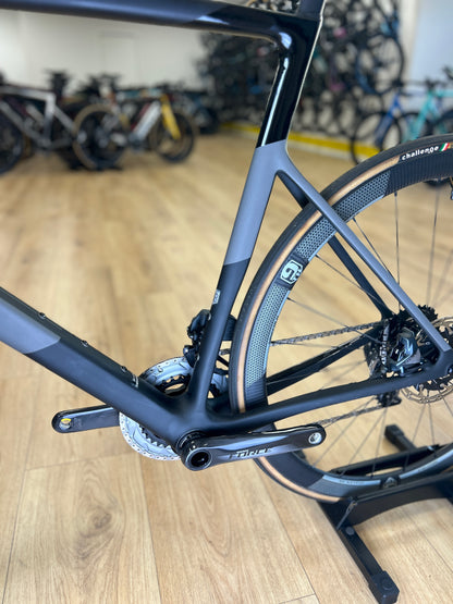 Showroom Model 0km Cannondale SuperSix EVO Hi-MOD Disc Carbon Racefiets