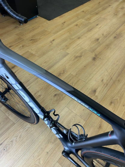 Bianchi Oltre XR4 AXS Carbon Racefiets