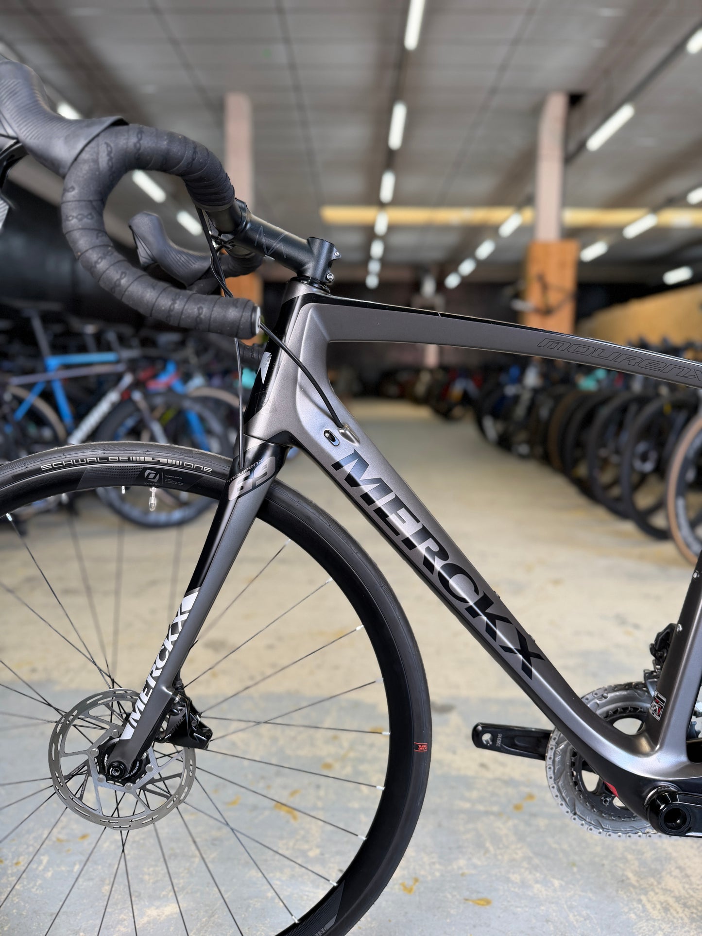 Eddy Merckx Mourenx 69 AXS Carbon Racefiets