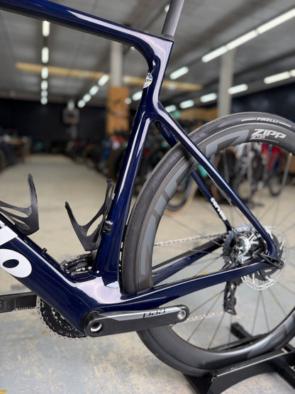 Cervélo Caledonia-5 Red eTap Carbon Road Bike