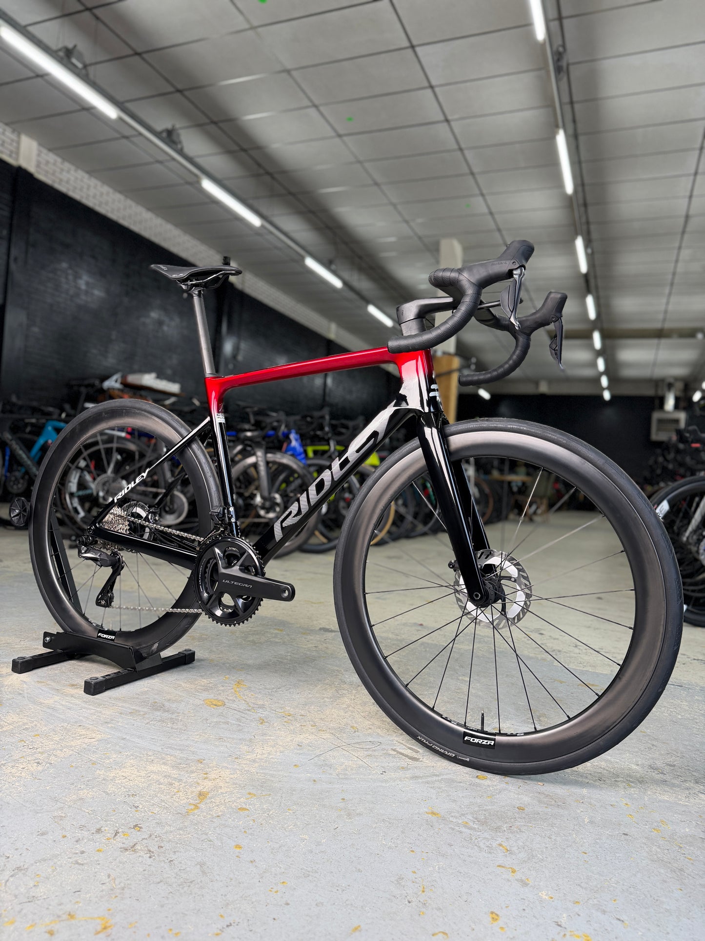 NIEUW Ridley Falcn Di2 Carbon Racefiets