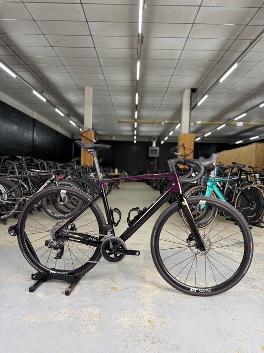 Focus Paralane 8.8 AXS Carbon Racefiets