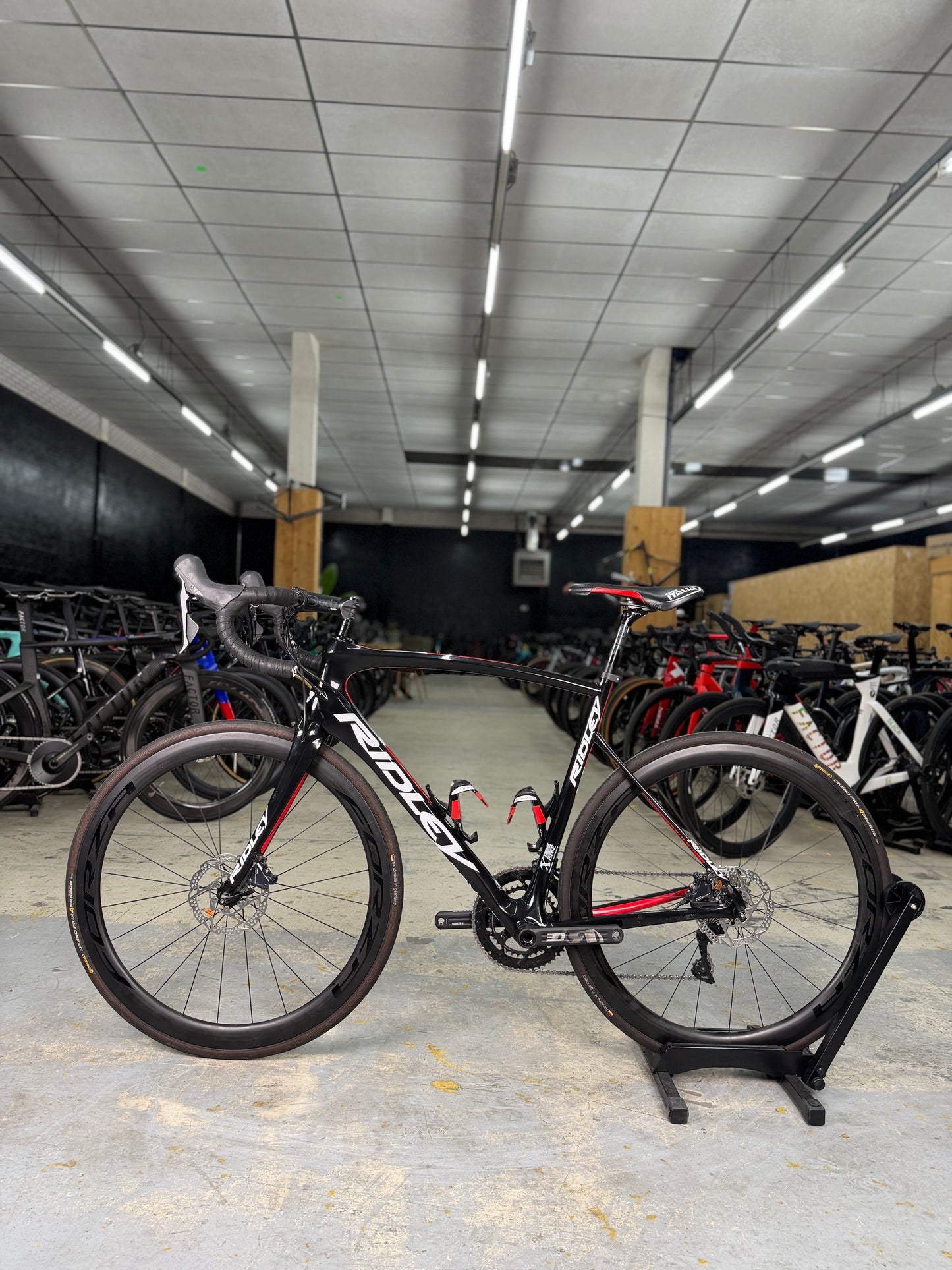 Ridley Fenix SL Carbon Road Bike