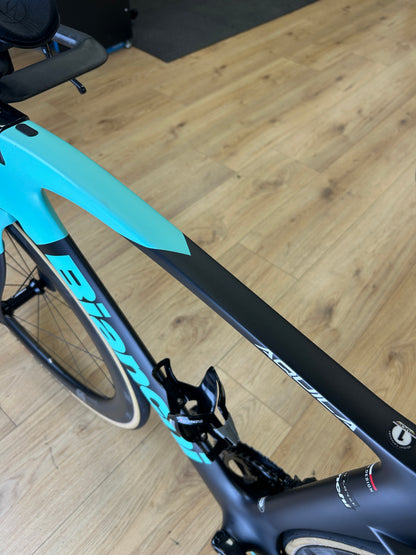 Bianchi Aquila CV Dura Ace Di2 Carbon Racefiets
