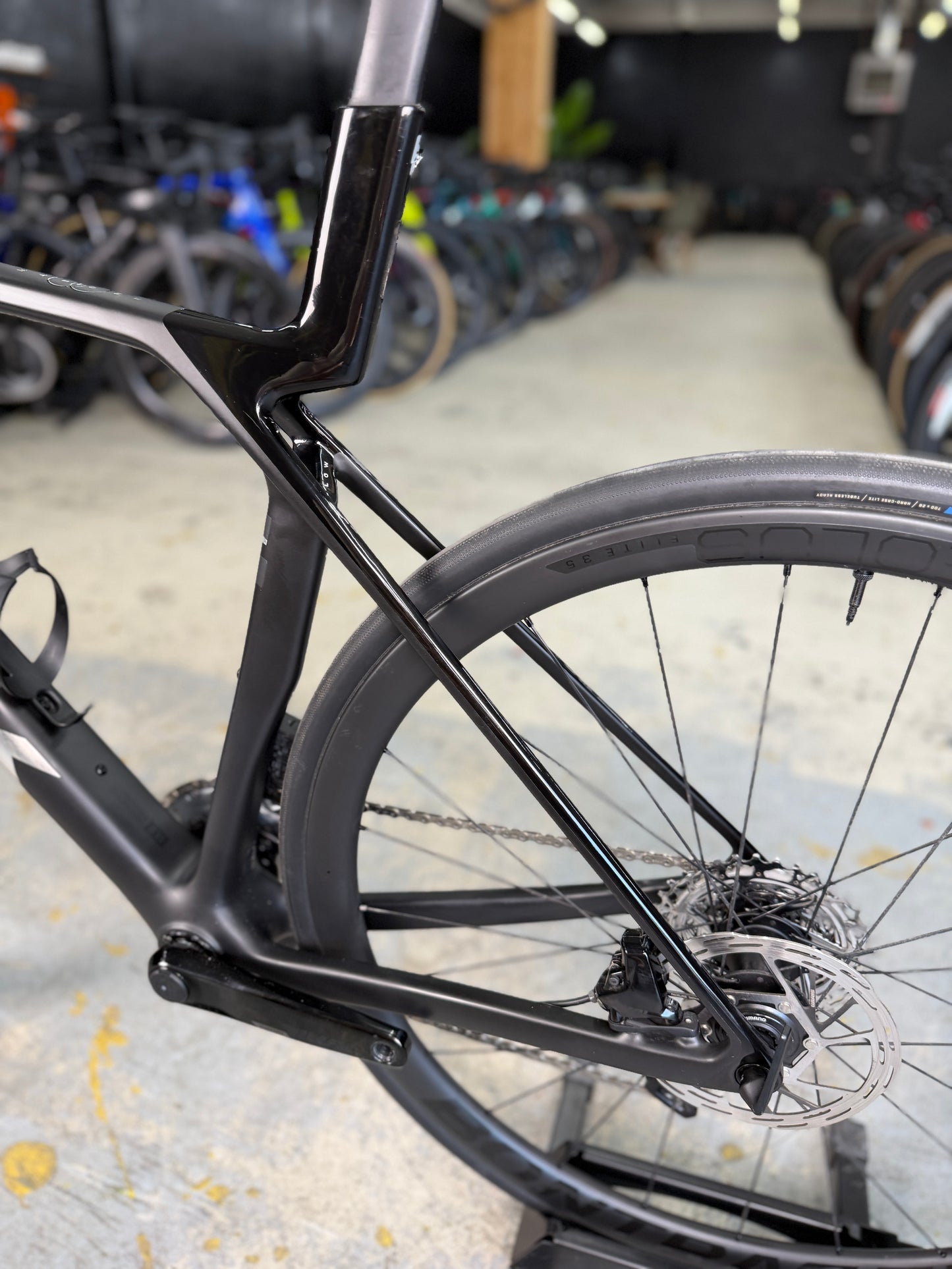 Trek Madone SL6 AXS Carbon Road Bike