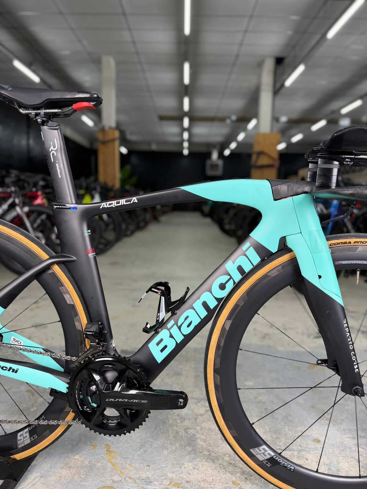 Bianchi Aquila CV Dura Ace Di2 Carbon Racefiets