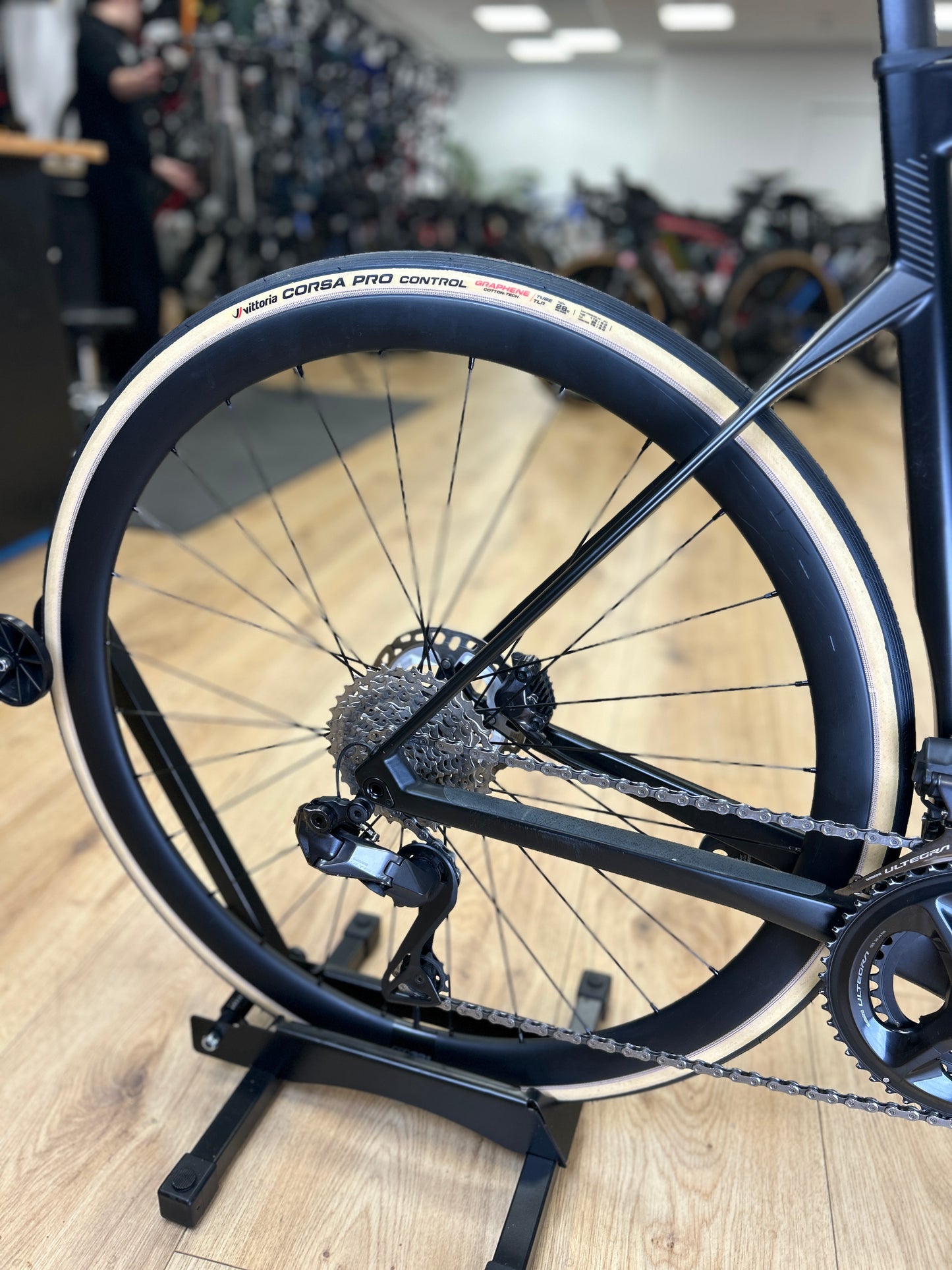 BMC Roadmachine 01 Di2 Carbon Racefiets