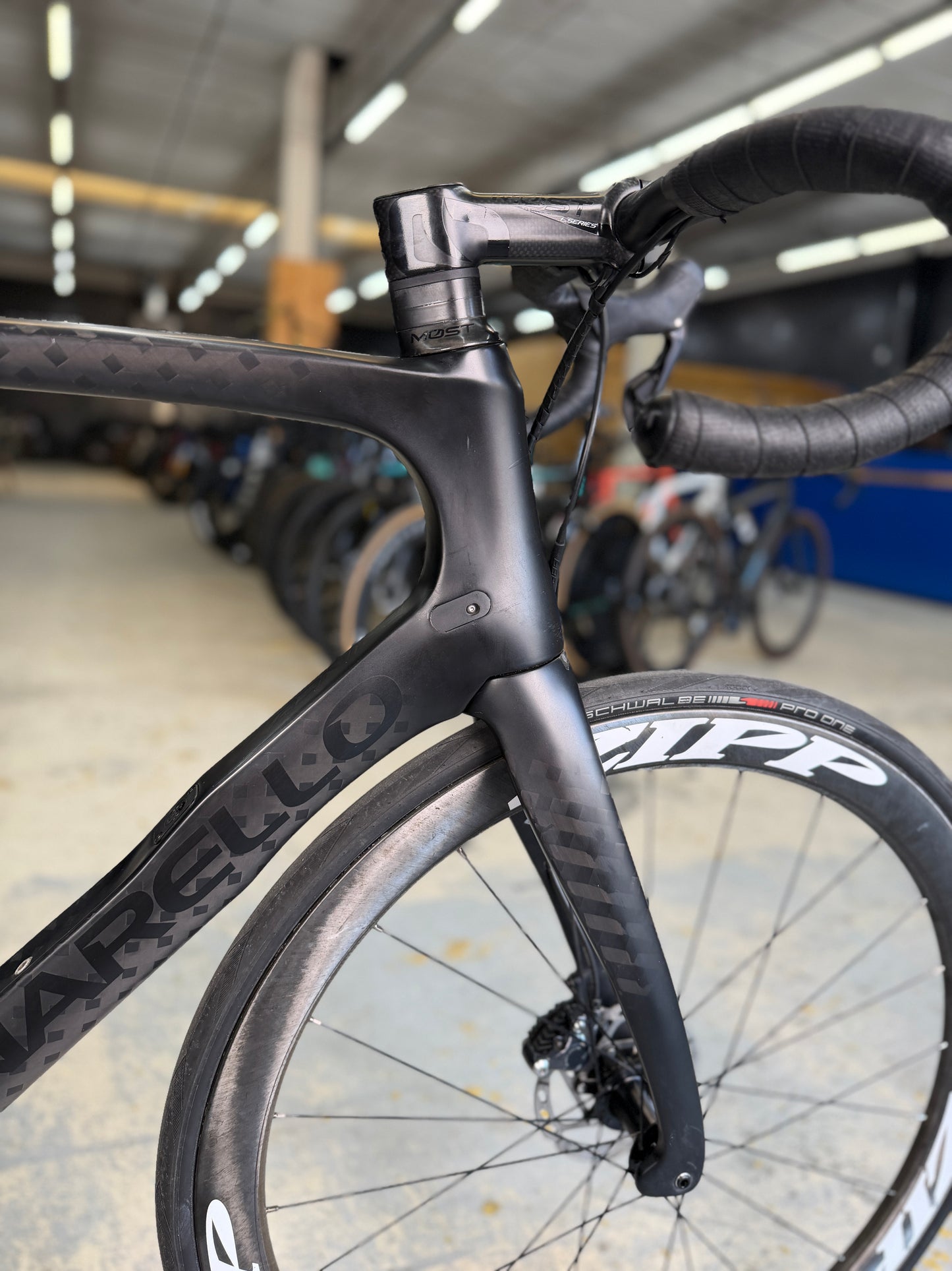 Pinarello Prince Di2 Carbon Racefiets