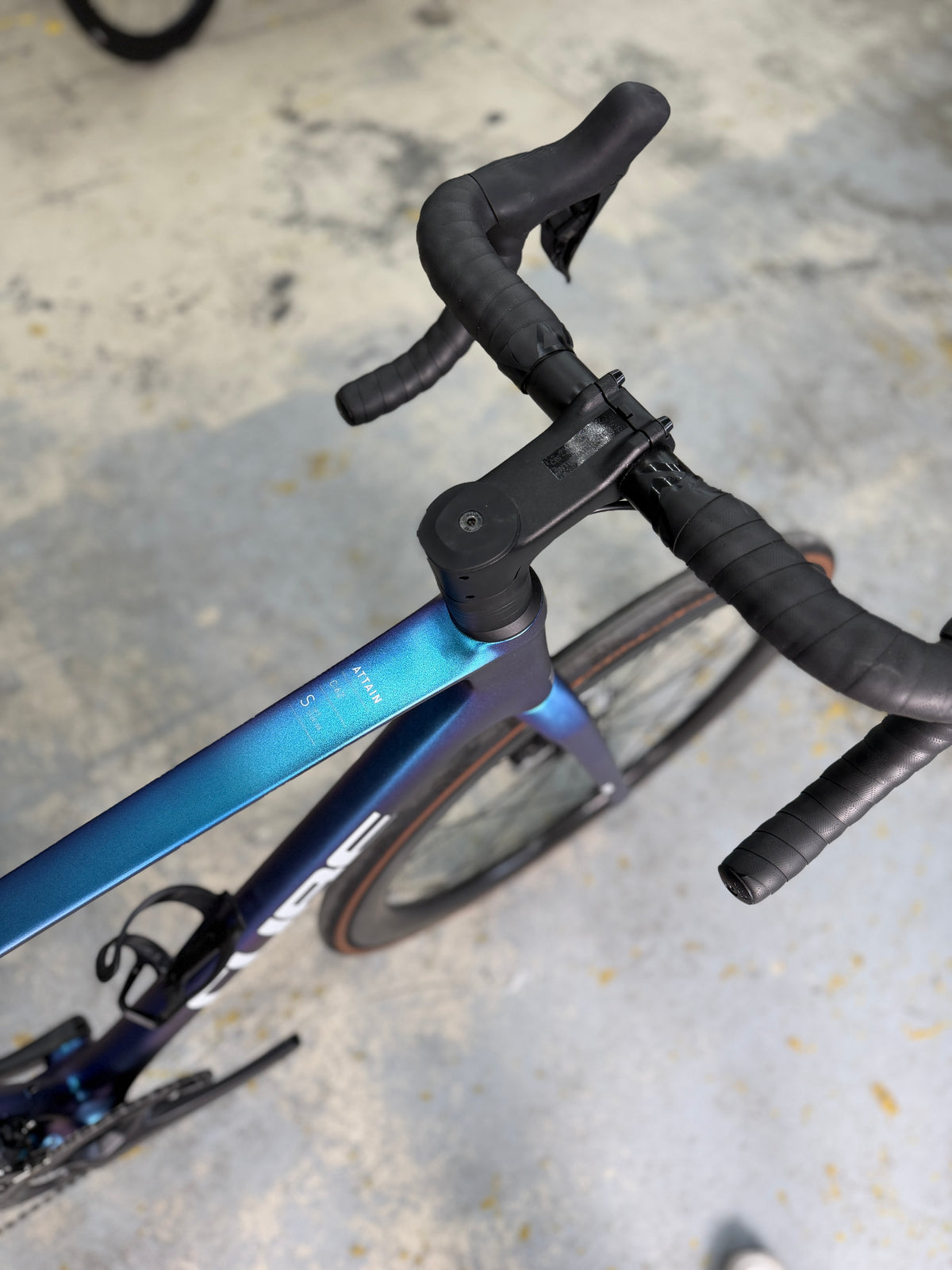 Cube Attain C:62 SLT Di2 Carbon Racefiets