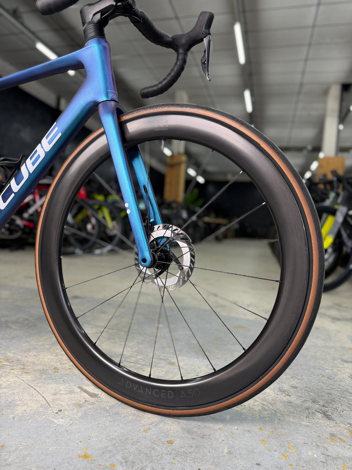 Cube Attain C:62 SLT Di2 Carbon Racefiets