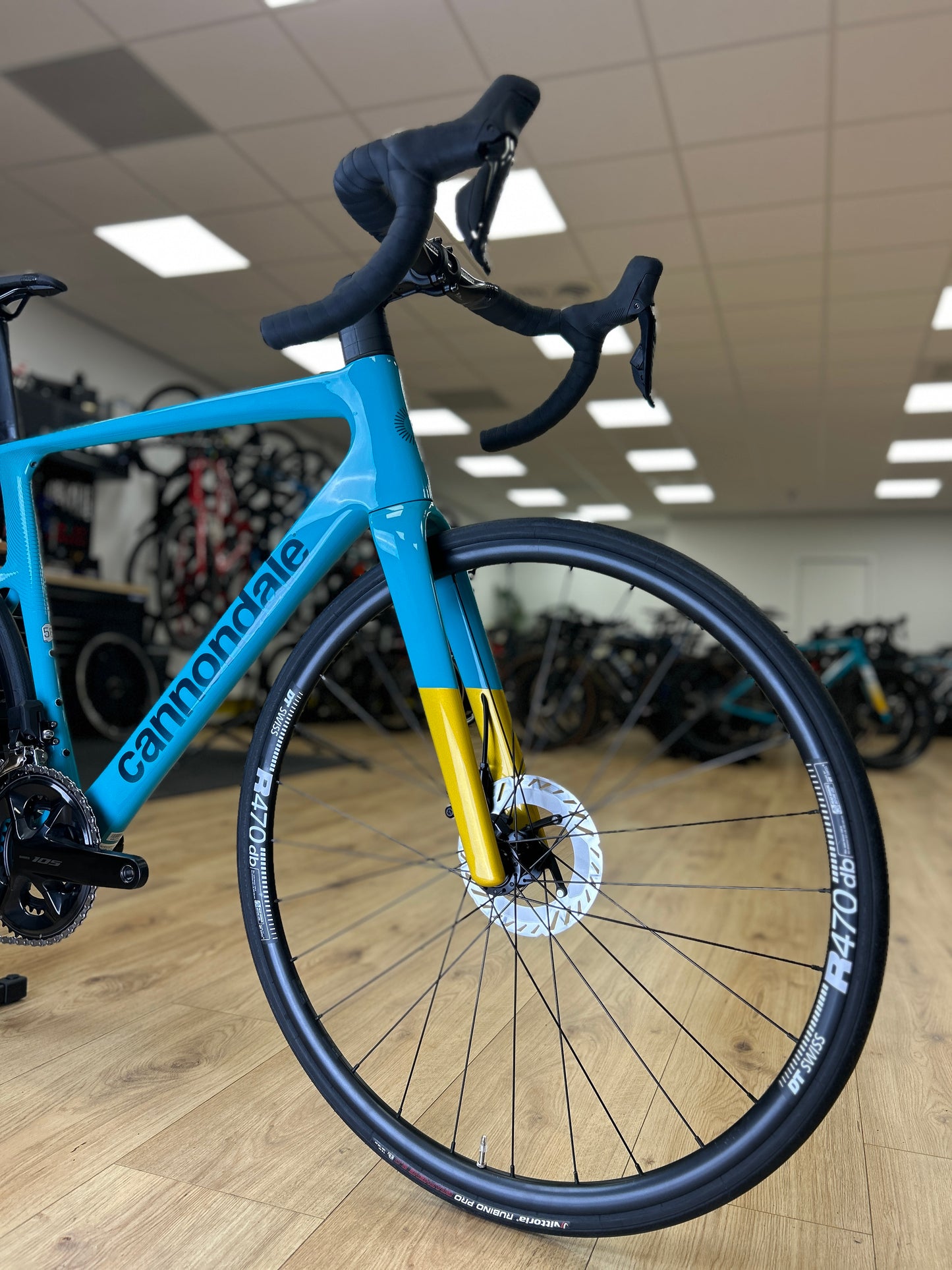 SHOWROOM MODEL Cannondale SuperSix Evo 3 Di2 Carbon Racefiets