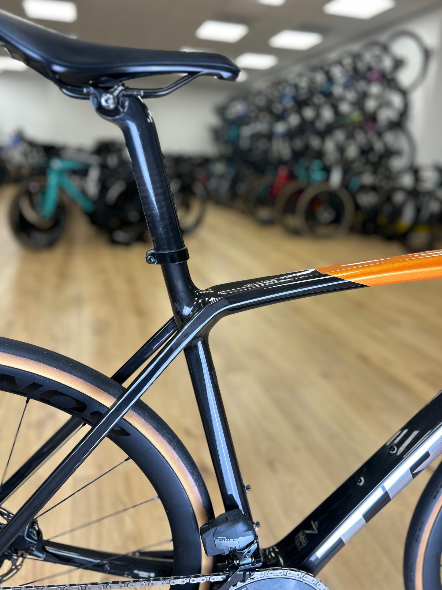 Trek Emonda SL7 AXS Carbon Road Bike