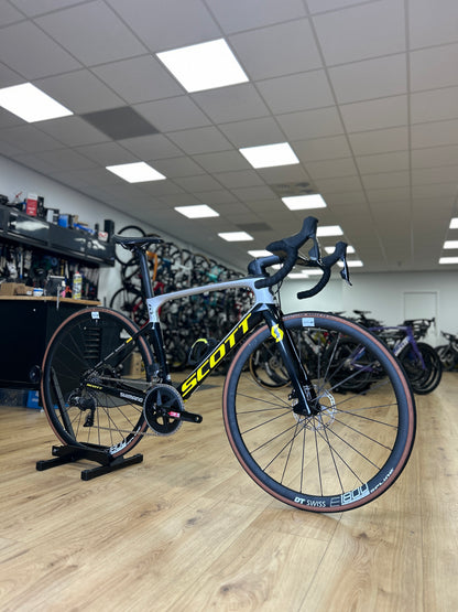 Scott Foil RC AXS Carbon Road Bike