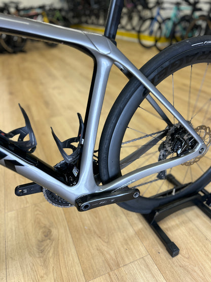 Trek Domane Di2 Carbon Racefiets