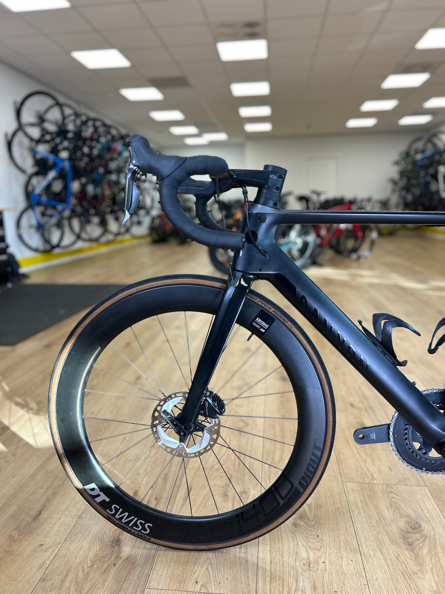 Canyon Aeroad CF SL Di2 Carbon Racefiets