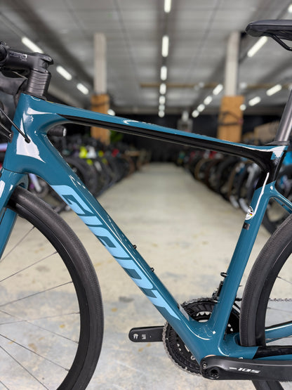 Giant Defy Carbon Racefiets