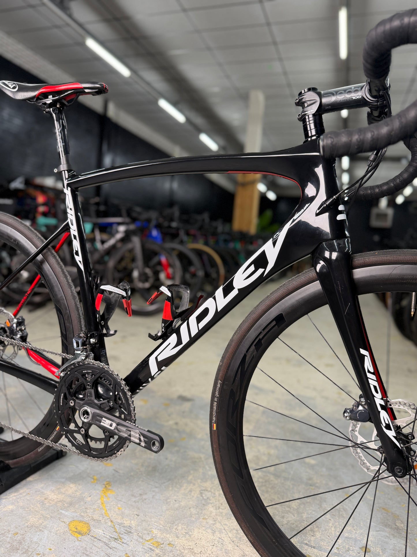 Ridley Fenix SL Carbon Road Bike