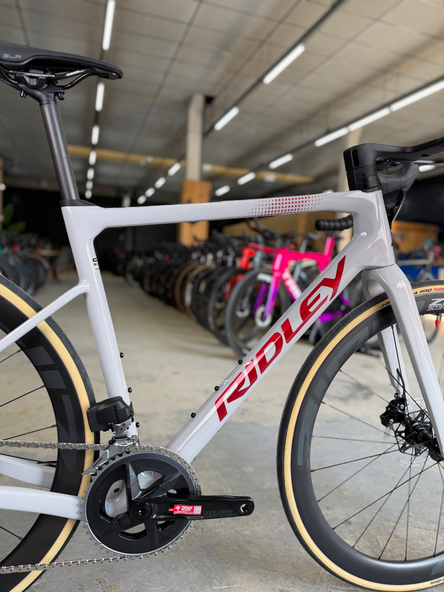 NIEUW Ridley Grifn AXS Gravel Fiets