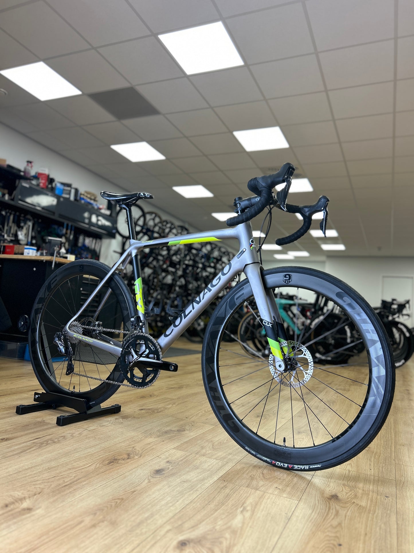 Colnago CLX Di2 Disc Carbon Racefiets