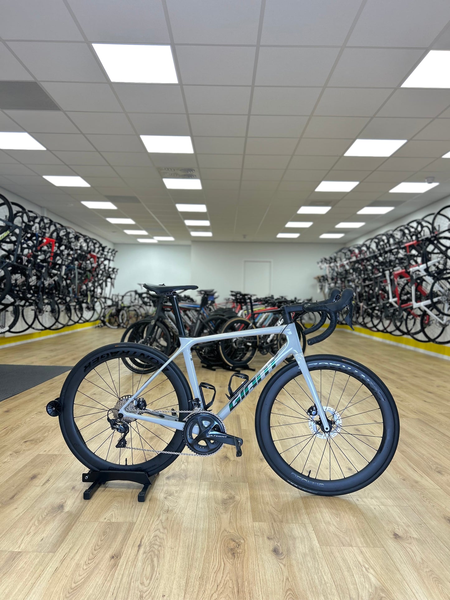 Giant TCR Disc Full Carbon Ultegra Racefiets