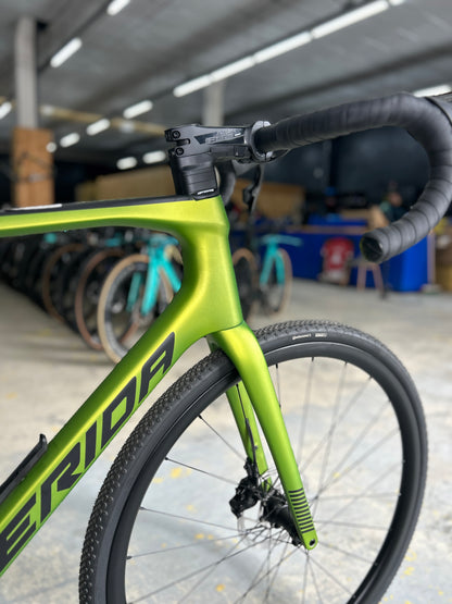Showroom Model Merida Scultura Endurance GR 8000 Carbon Road Bike
