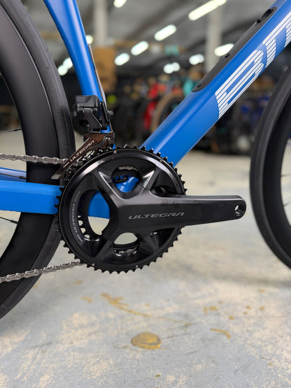 NIEUW BMC Roadmachine Di2 Carbon Racefiets