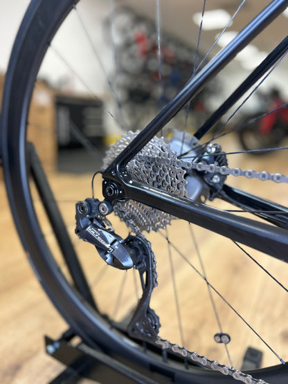 Giant Defy Pro 1 Di2 Ultegra Carbon Disc Racefiets