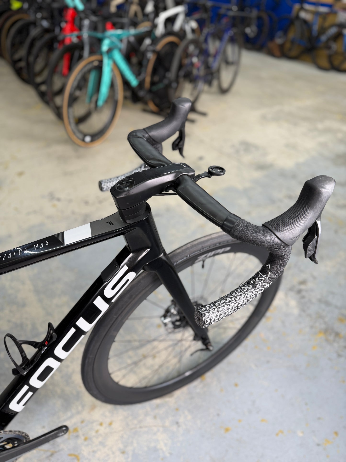 Focus Izalco Max SRAM RED eTap Carbon Racefiets